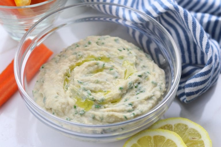 How To Make 10 Min Simple White Bean Dip- The Fed Up Foodie