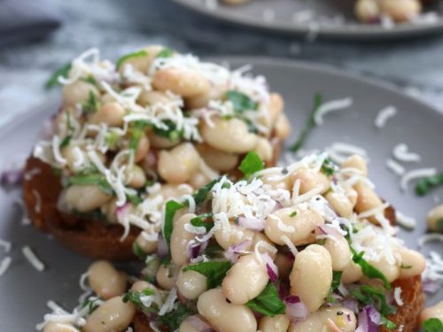 Quick-Marinated White Bean Salad and Feta Lettuce Cups Recipe