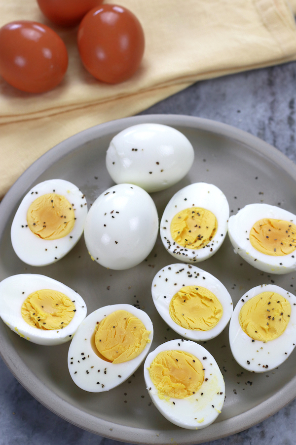 https://www.thefedupfoodie.com/wp-content/uploads/2023/03/Perfect-Hard-Boiled-Eggs.jpg